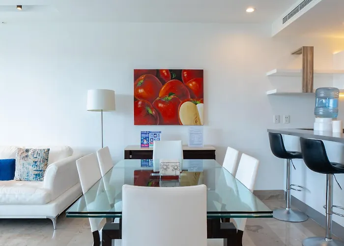 Contemporary Design Oceana 422 Apartamento